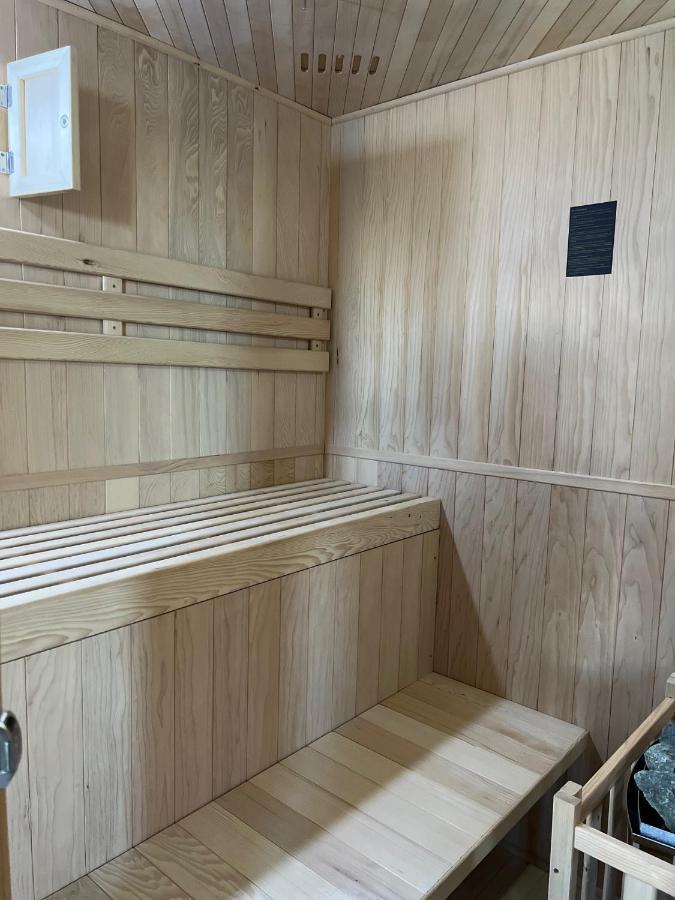 Chalet Biene - Swiss Alp Chalet With Sauna And Jacuzzi Ulrichen Eksteriør bilde